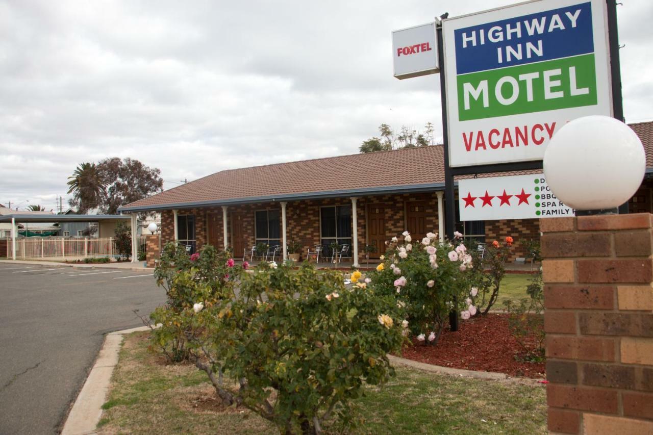 Highway Inn Motel Hay Eksteriør billede