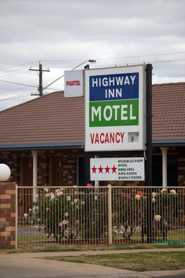 Highway Inn Motel Hay Eksteriør billede